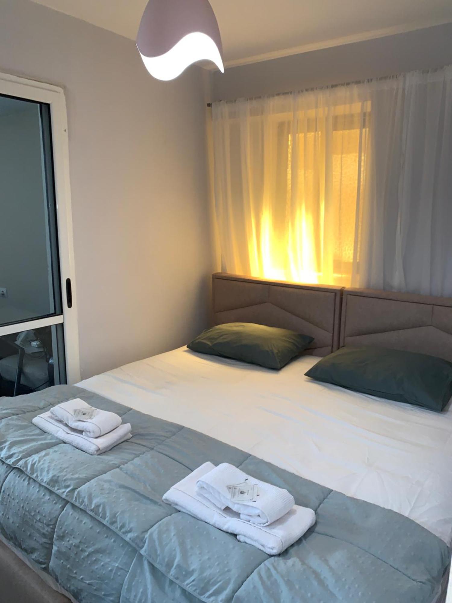 Citynest Apartments, 3-Minute Walk From The Skanderbeg Square Tirana Exterior foto